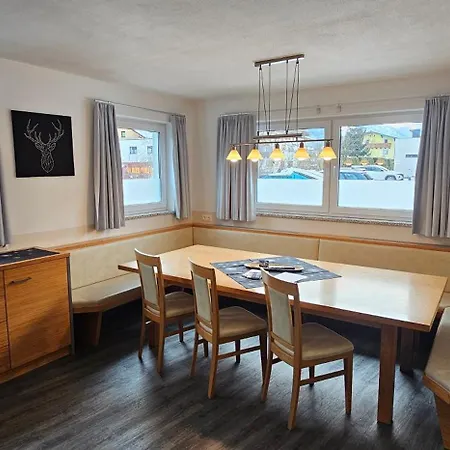 Maisonette Haus Amade * フラッハウ