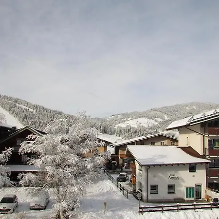 Maisonette Haus Amade フラッハウ